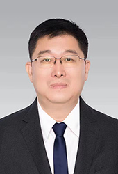 馮君成  市政府黨組成員、副市長